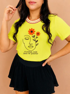 T-SHIRT RIBANA CANELADA COLORIDA (GG) - comprar online