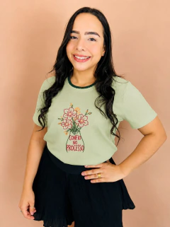 T-SHIRT RIBANA CANELADA COLORIDA (GG)