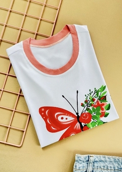 T-SHIRT CANELADA DAS MINHAS FERIDAS FLORES FEZ NASCER - comprar online