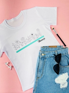 T-shirt Canelada Floresça - comprar online