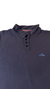 Polo Azul Escura com Botões na internet