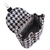 interior mostra o interior de uma bolsa feminina transversal com alça de mão preta e branco