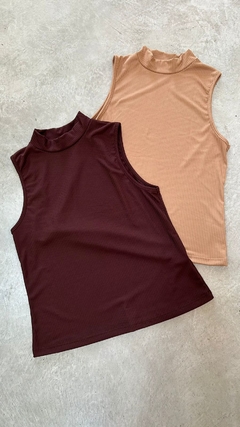 MUSCULOSA BUGY MARRON en internet