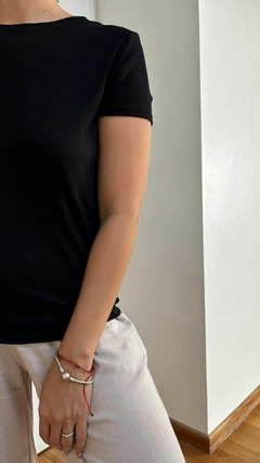 REMERA BLACK CLASICA - comprar online