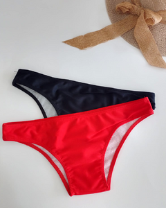 Eira Bombi de bikini