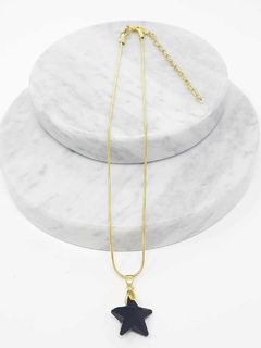COLLAR ESTELAR NEGRO