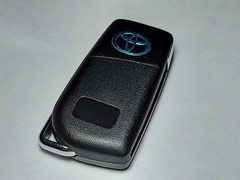 Imagen de Carcasa+llave C/guia Central Toyota Corolla-hilux 3botones