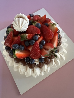 Pavlova - Marsol Bakery