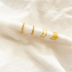 EAR CUFF