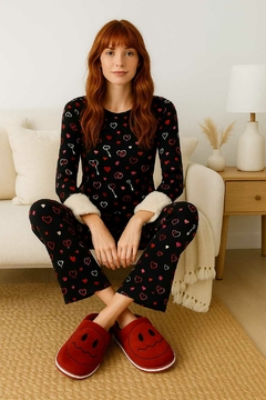 Pijama Feminino Longo Black com Pelo - comprar online