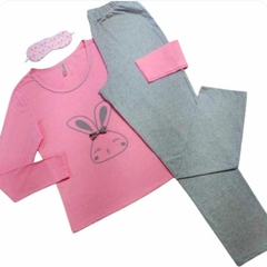 Pijama Feminino Longo Coelho Rosa. na internet
