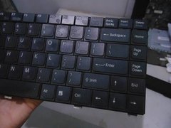 Teclado P O Notebook Sony Vaio Vgn-sz680 Pcg-6s2l 148023131 - WFL USADOS de Informática