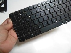 Teclado Para O Notebook Asus K45v K45vm Pk130nd3a24 - comprar online