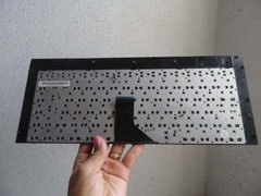 Teclado P Cce Iron 787p 335b I30s Onix 323le+ 545b V110415ir - WFL USADOS de Informática
