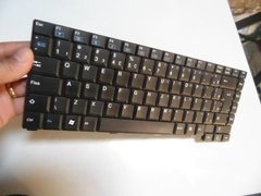 Teclado Para O Notebook Positivo Sim+ 1440 6-80-m55g0-334-1 - comprar online
