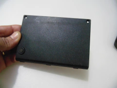 Carcaça Tampa Do Hd Notebook Itautec A7520 6-42-w244j-101 na internet