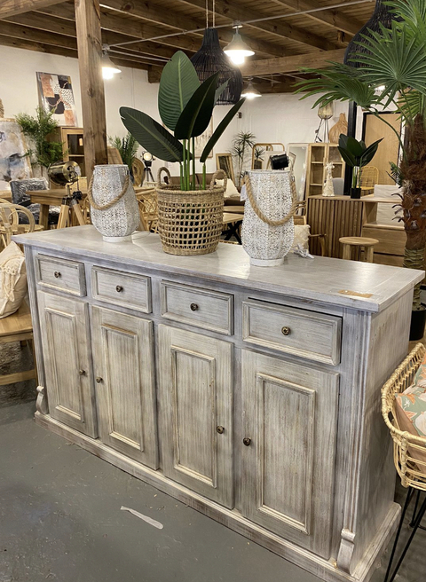 Vajillero “ vintage “