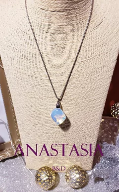 Dije Moon Pop - Anastasia B&D