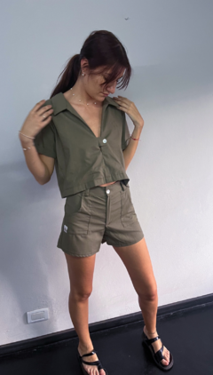 short enchantée militar en internet