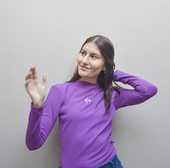 Remera Skadi púrpura - CHEVAL