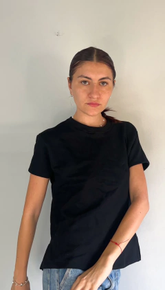 Básica negra en internet