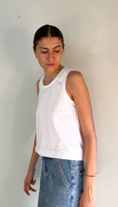 Musculosa básica blanca