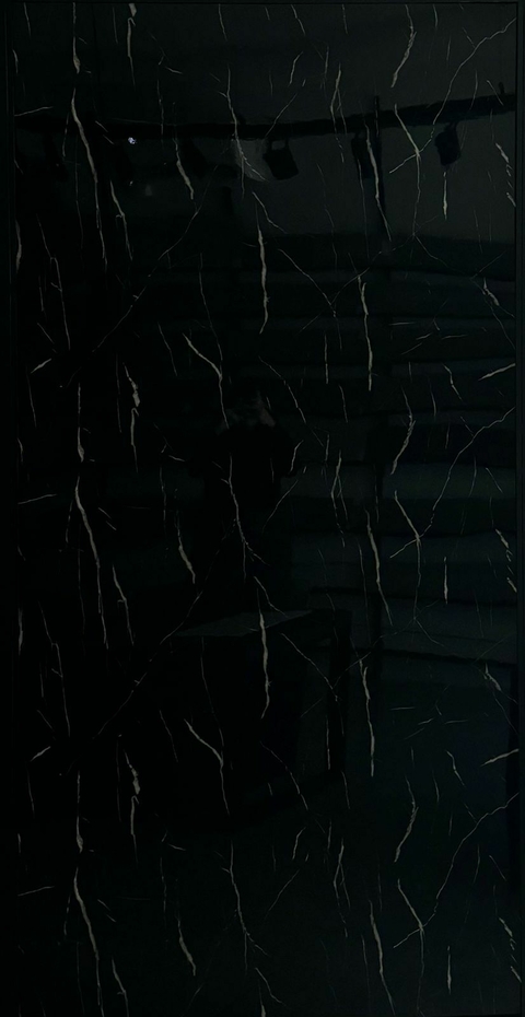 Marquina Light