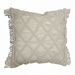 almohadon macrame