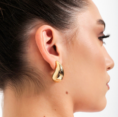 Brinco Gota G Banhado no Ouro 18k - Semijoias