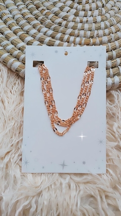 collar triple dorado