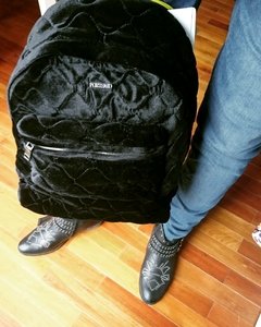 Mochila negra