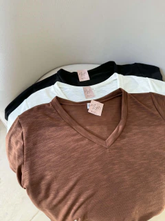 REMERA AITANA en internet