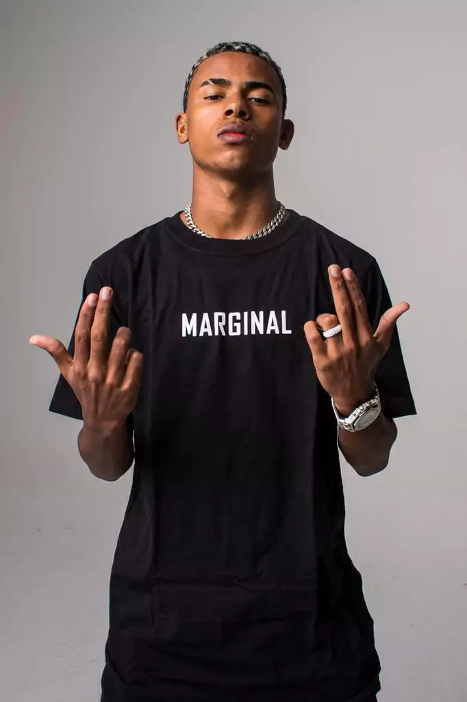 Blusa Preta MARGINAL