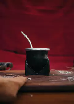 Mate Boca Ancha negro + Bombilla Alpaca