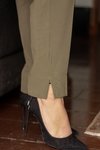 CALÇA CIGARRETE VERDE MILITAR na internet