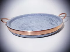 CAÇAROLA RASA COM ALÇA DE COBRE - 22 CM