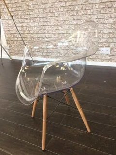 Imagen de Sillon Silla Eames Transparente Comedor Eiffel Patas Madera