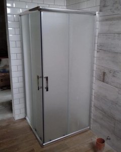 Box Ducha Cabina 100x100 Recto 8mm Esmerilado C/ Receptaculo - MARHER