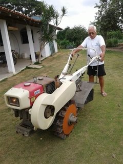 MICRO TRATOR YANMAR TC 12 - 2008 - Fabiano Máquinas Implementos
