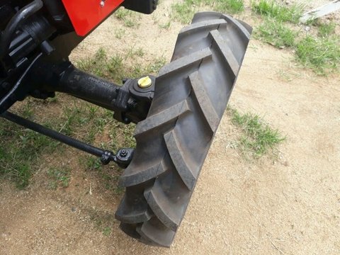 Trator Yamnar 1050D