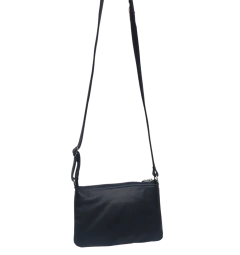 Bolsa com detalhes em crocô - comprar online