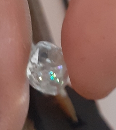 Phenaquite ou Fenacita Rainbow Phenakite, a pedra diamante. Rara.
