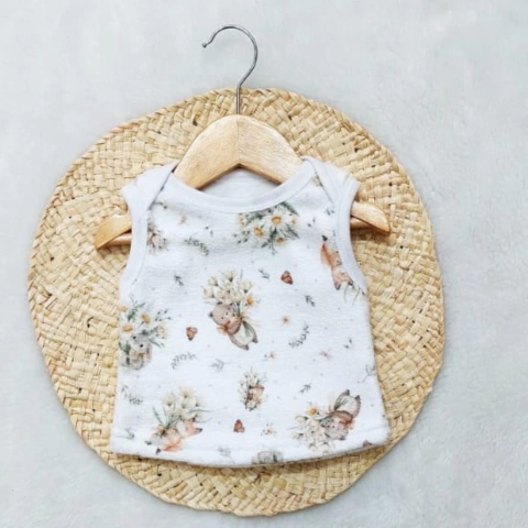 Chaleco Plush Flores - comprar online