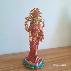 Lakshmi deusa hindu em pé 23cm em resina com adornos / escultura / estatua / imagem