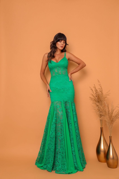 VESTIDO DE FESTA DISPONÍVEL PARA LOCAÇÃO NA UNIDADE DE ÁGUAS CLARAS (0901)