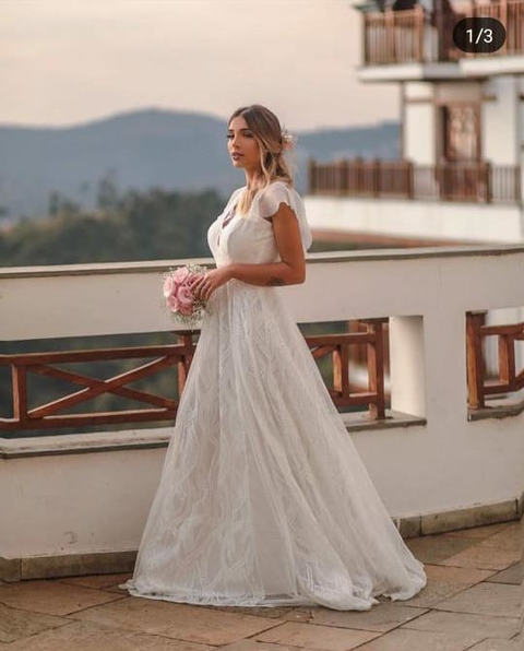 VESTIDO DE NOIVA DISPONÍVEL PARA LOCAÇÃO (3375)