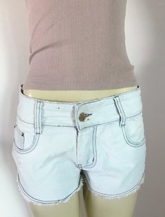 Short Jeans 1 Tam 38 R$30,00 (desapego) na internet