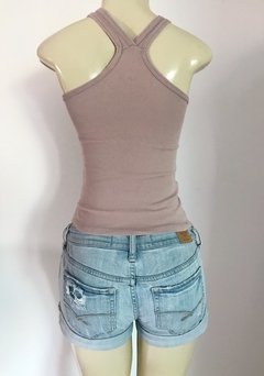 Imagem do Short Jeans 3 Tam 36 R$40,00 - Gilly Hicks (desapego)