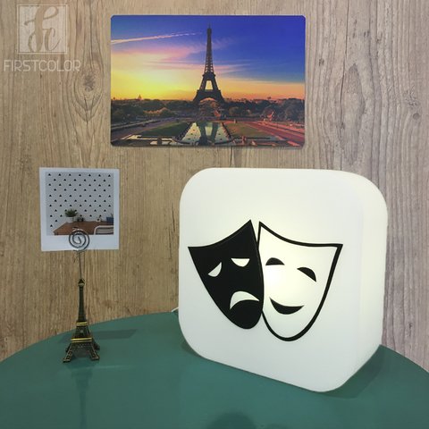 Luminária Ledito Box - Teatro - comprar online