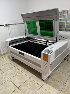 MÁQUINA DE CORTE E GRAVAÇÃO A LASER PC 1610 2 CANETAS - PRO CUT LASER